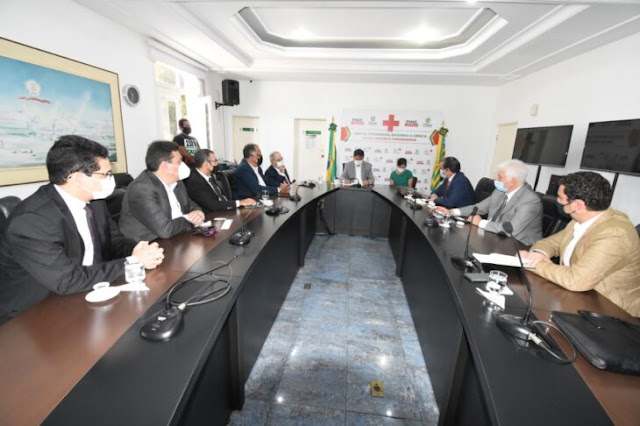 Russos querem instalar centro de distribuição e exportação no Piauí